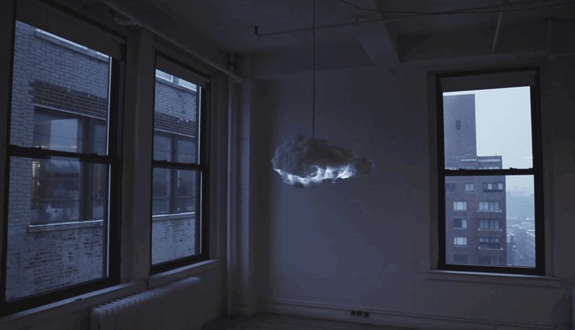 Cloud Lamp in azione