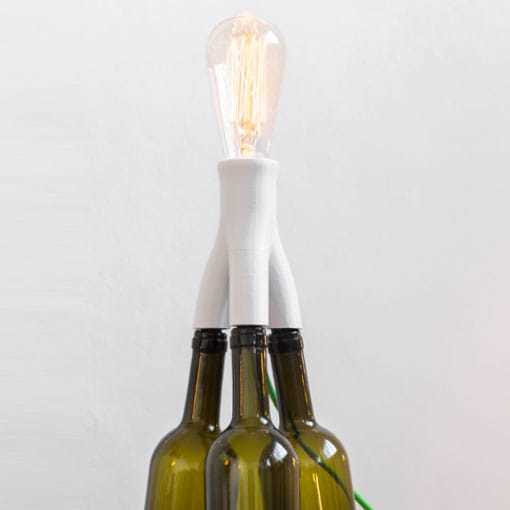 lampada-con-bottiglie