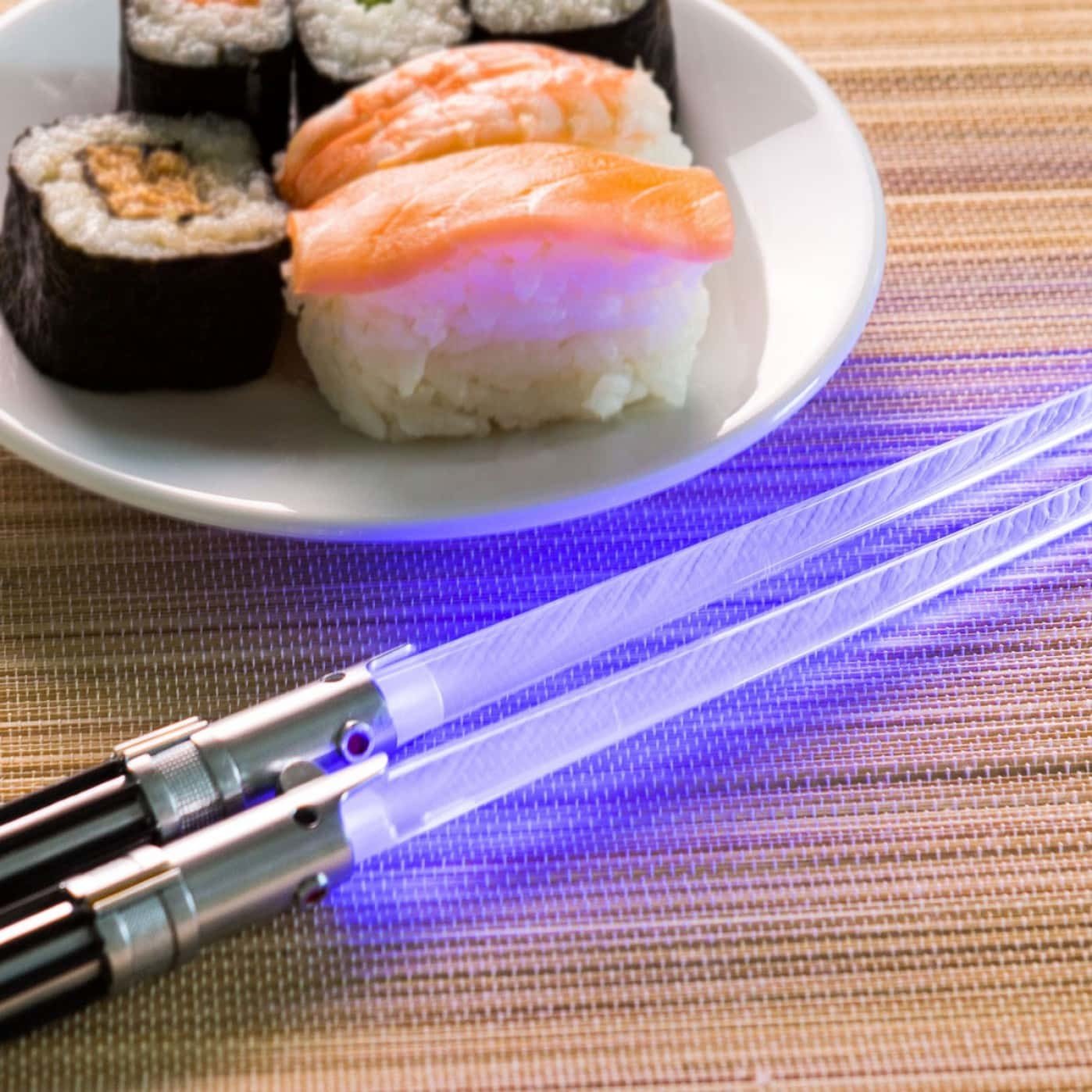 Tazza di Star Wars mug con spada laser che cambia colore 