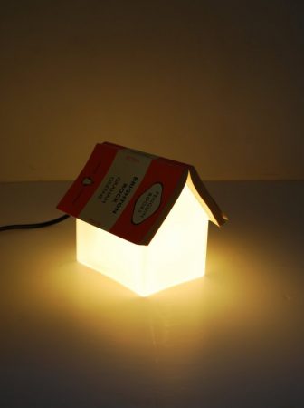 Bookrest Lamp, la lampada segnalibro