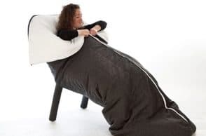The Slanket Armchair, la poltrona sacco a pelo