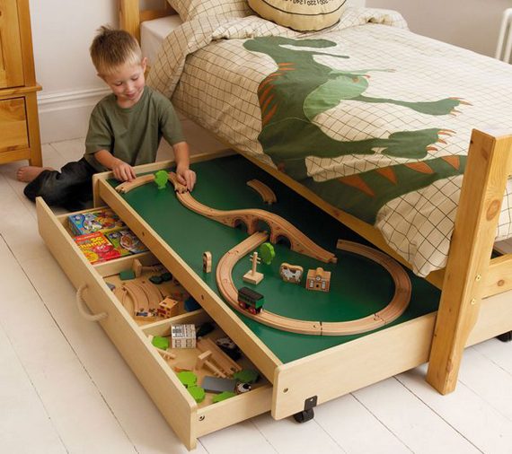Trundle Play Table