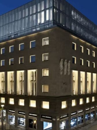 Armani Hotel Milano: l’hotel di design nell’edificio a forma di A