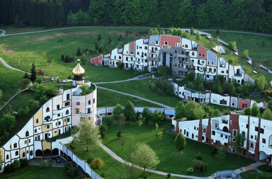 Thermal Village Blumau – The Rolling Hills