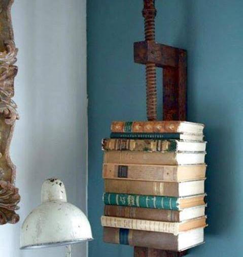 Vise Bookcase