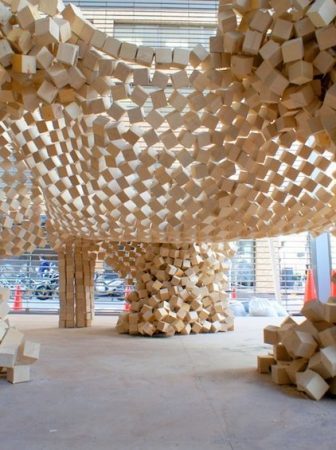 7000 Wooden Cube Installation by Ken Yokogawa