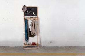The Leaning Loop, l’attaccapanni multiuso