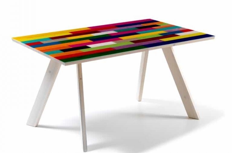 Refratino, un tavolo fratino in veste moderna