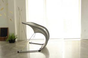 Sedia di design Suzak, comodità e stile dentro e fuori casa